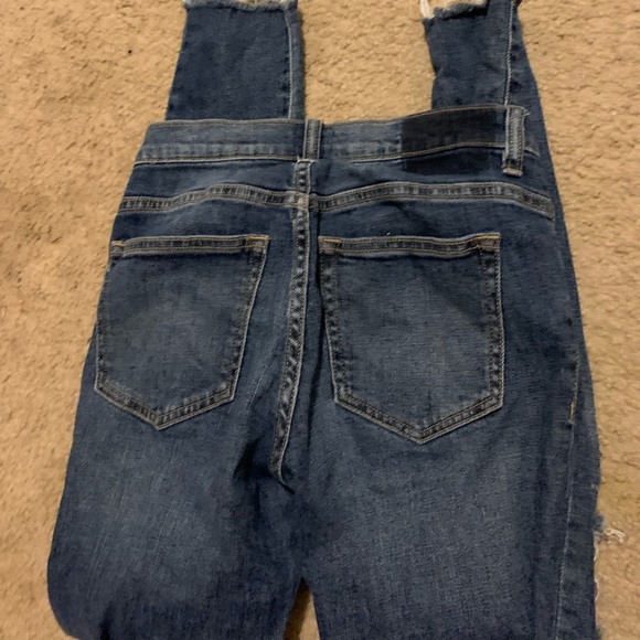 ripped skinny jeans - Picture 2 of 3